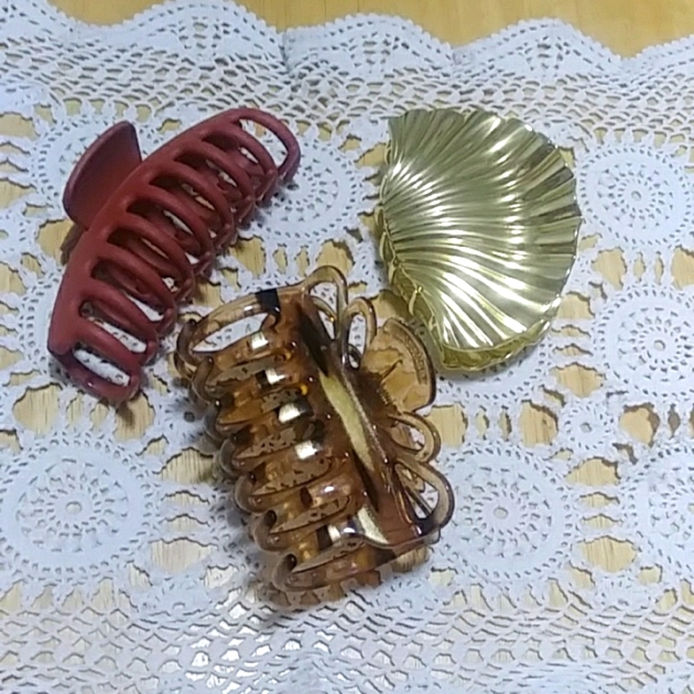 Hair accessories - Large  hair clips bundle,  new items